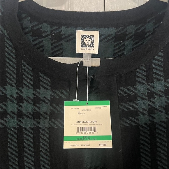 Anne Klein Black and Green Checkered Cardigan Sweater - Picture 2 of 8